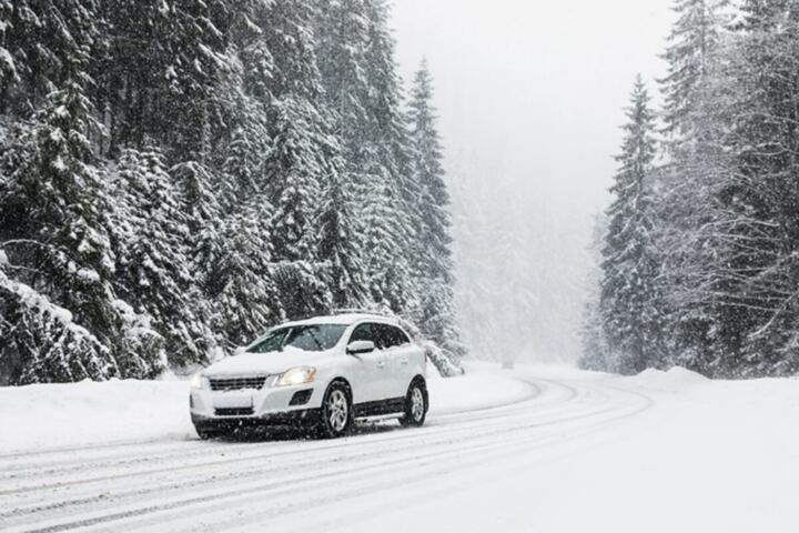 Comparing All-Wheel Drive (AWD) Sedans for Winter Driving