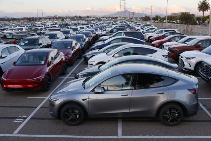 The Fastest Charging Electric Cars Available This Year