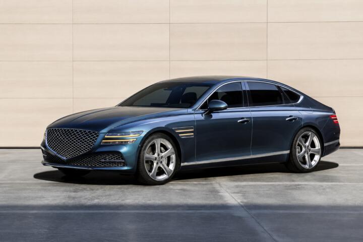 What Makes a Sedan Cheaper to Own Than an SUV