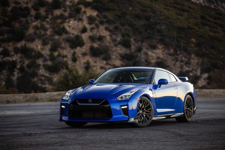 RWD vs AWD Sports Cars: What's the Difference?