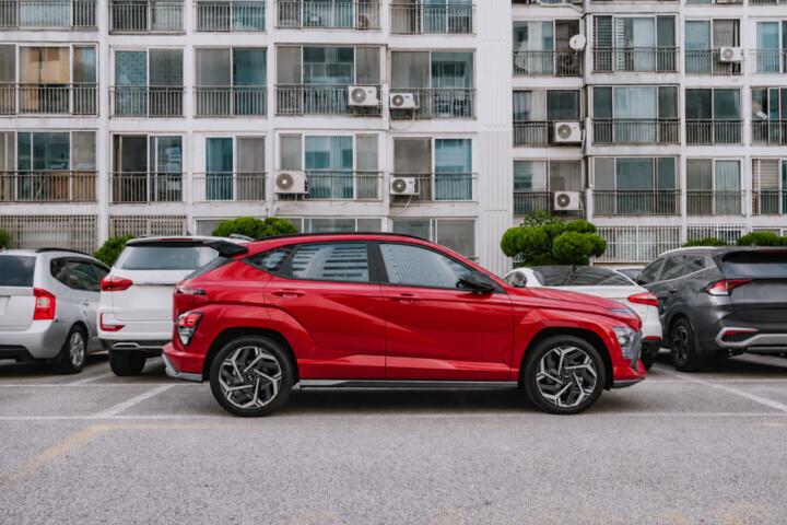 What Separates a Crossover From a True SUV