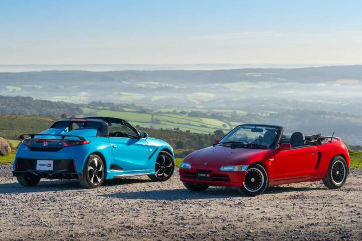 How to Compare Two Sports Cars Beyond the Spec Sheet